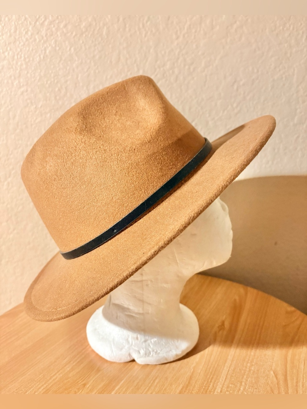 Camel Wide Brim Fedora Hat Faux Felt Western Ranch Boho Fall Festival Tan EUC